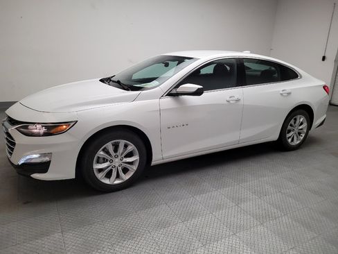 Used 2024 Chevrolet Malibu LT image 2
