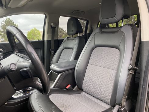 Used 2019 Chevrolet Colorado Z71 image 7