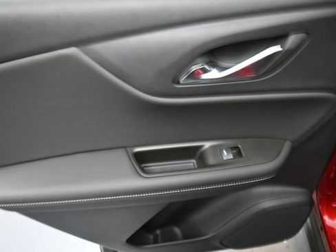 Used 2023 Chevrolet Blazer LT image 19