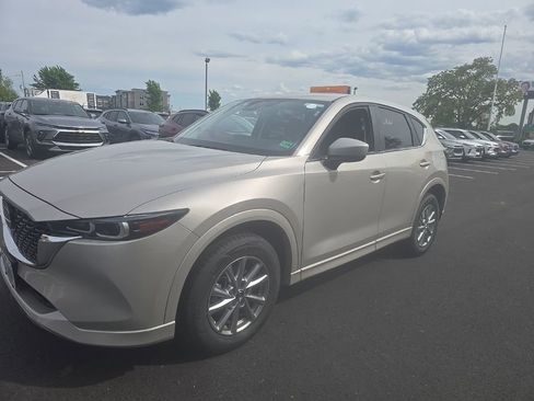 Used 2025 MAZDA CX-5 AWD 2.5 S w/ Preferred Package image 1