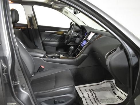 Used 2017 INFINITI Q50 3.0t Premium w/ Driver Assistance Package AWD/4WD image 33