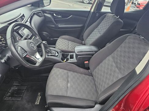 Used 2020 Nissan Rogue Sport SV w/ All-Weather Package image 14