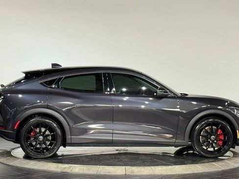 Used 2022 Ford Mustang Mach-E Select image 11