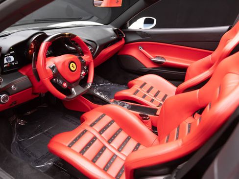 Used 2017 Ferrari 488 Spider RWD image 62