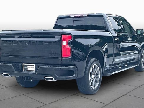 Used 2022 Chevrolet Silverado 1500 High Country w/ LPO, Dark Essentials Package AWD/4WD image 12