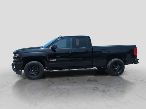 Used 2019 Chevrolet Silverado 1500 LT w/ All Star Edition AWD/4WD image 5