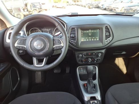 Certified 2020 Jeep Compass Sport FWD image 12