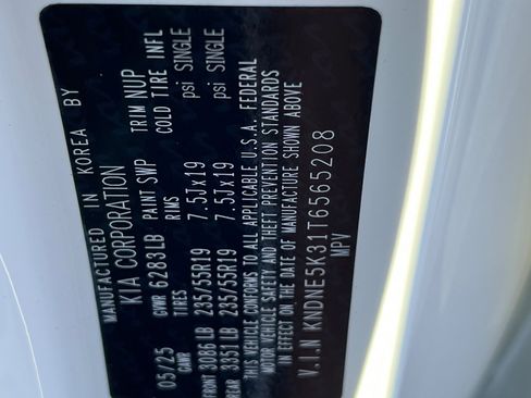 New 2026 Kia Carnival SX w/ SX Dark Edition Package image 24