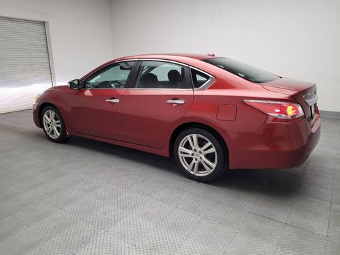 Used 2013 Nissan Altima 3.5 SL w/ Technology Pkg image 3