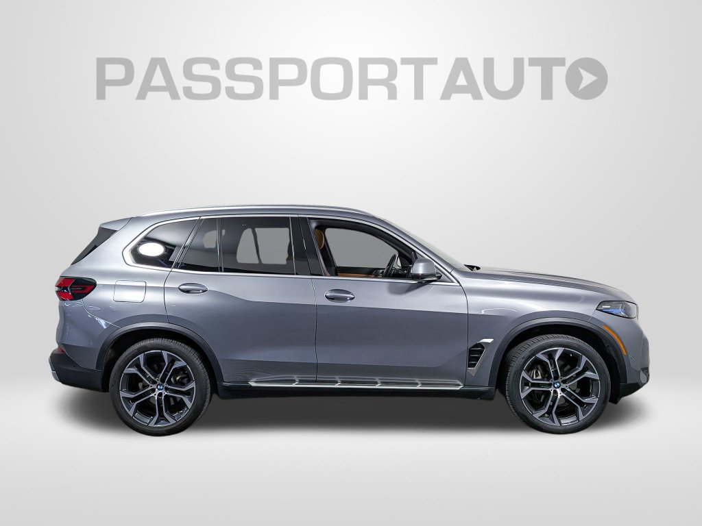 Used 2026 BMW X5 xDrive40i AWD/4WD image 8