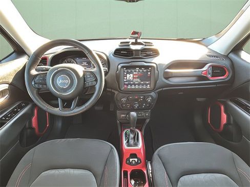 Certified 2022 Jeep Renegade Trailhawk image 23