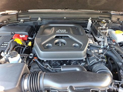 Used 2021 Jeep Wrangler Unlimited Sport image 28