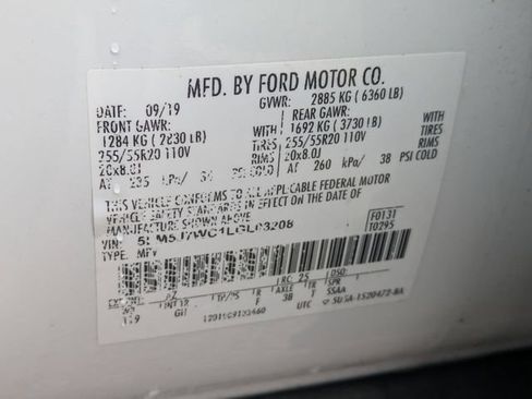 Used 2020 Lincoln Aviator Reserve w/ Equipment Group 201A RWD image 32