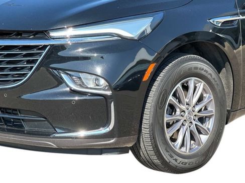 Used 2023 Buick Enclave Essence w/ Trailering Package, 5000 lbs. FWD image 7