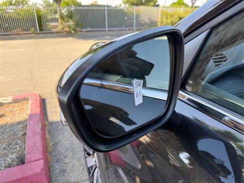 New 2025 Mitsubishi Outlander SE image 31