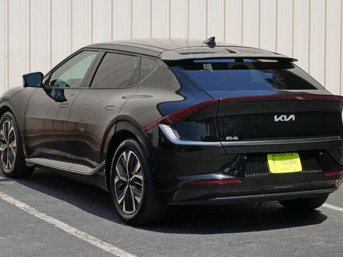 Used 2022 Kia EV6 Wind w/ Wind Technology Package AWD/4WD image 47