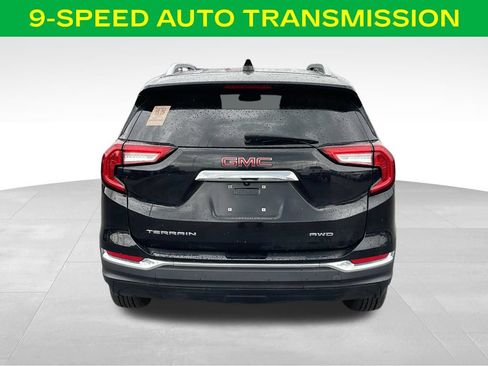 Used 2023 GMC Terrain SLT AWD/4WD image 10