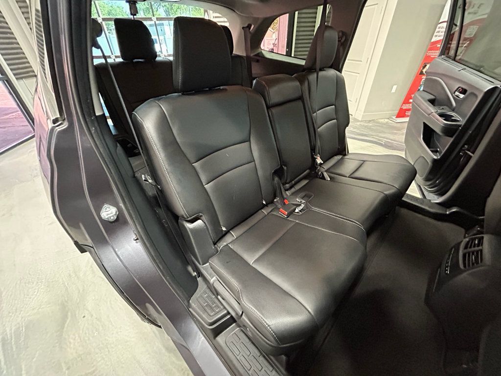 Used 2022 Honda Pilot Special Edition image 5