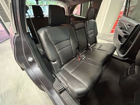 Used 2022 Honda Pilot Special Edition image 5
