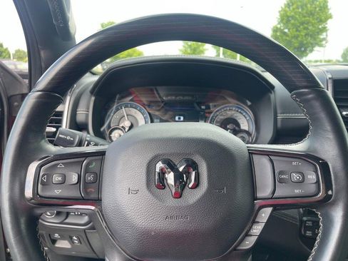 Used 2022 RAM 1500 Limited w/ Body-Colour Bumper Group AWD/4WD image 16