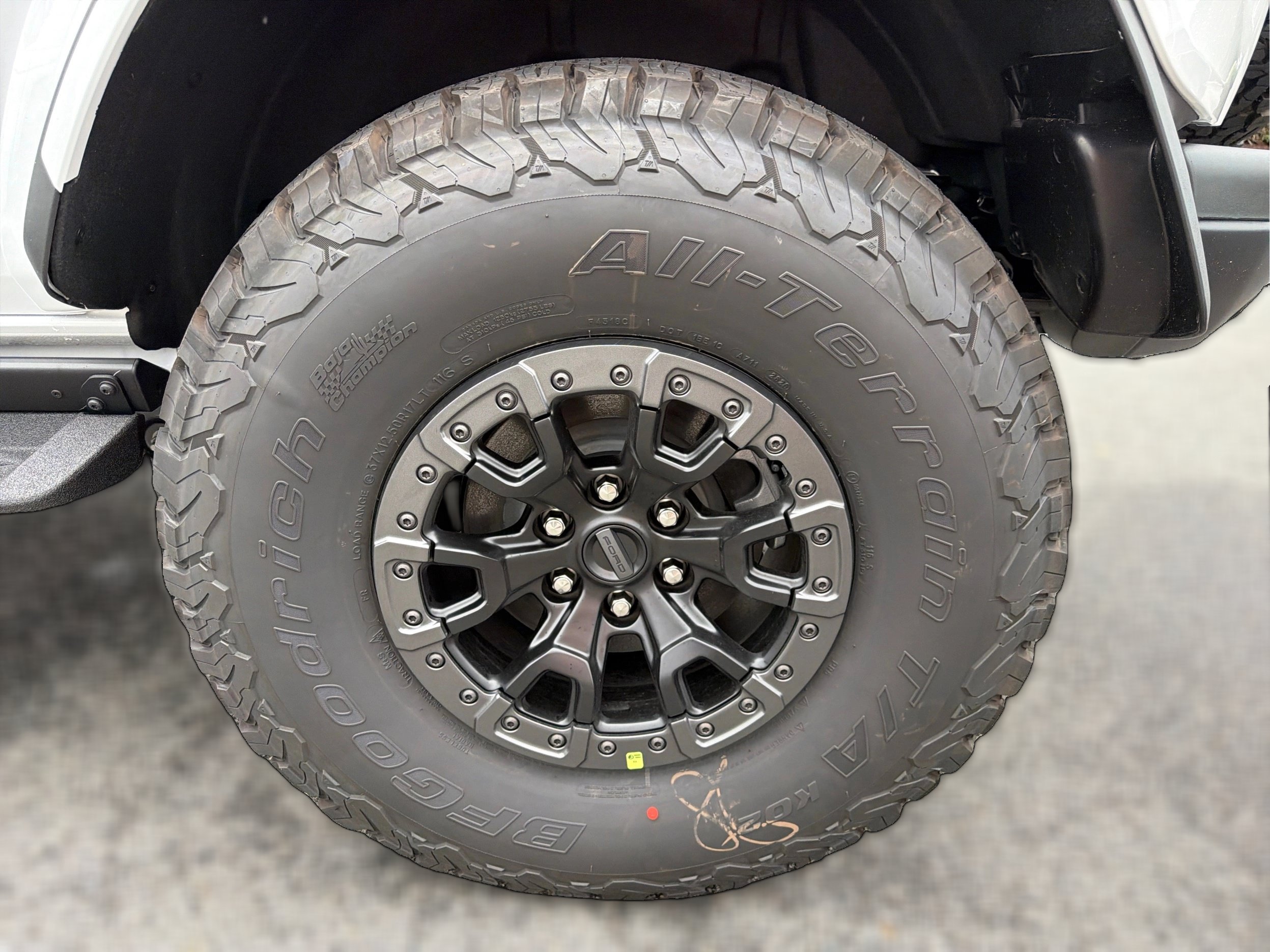 New 2026 Ford Bronco Raptor AWD/4WD image 24
