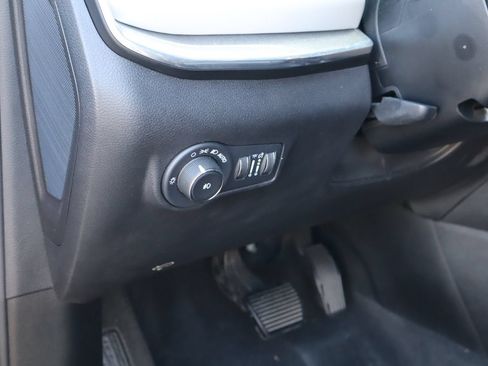 Used 2022 Jeep Compass Limited AWD/4WD image 22