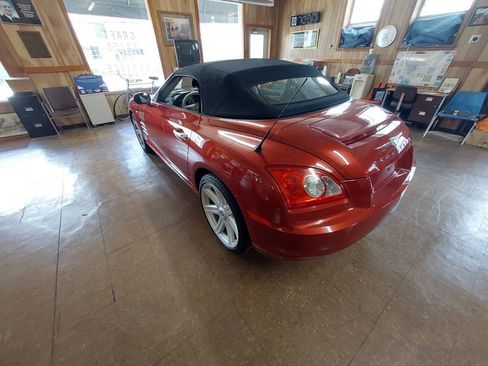 Used 2005 Chrysler Crossfire Limited RWD image 6