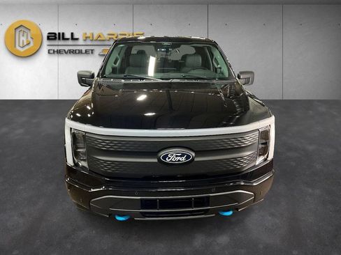Used 2025 Ford F150 Lightning Flash w/ Max Trailer Tow Package image 7