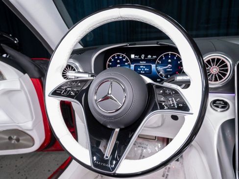 Certified 2026 Mercedes-Benz Maybach SL 680 image 23