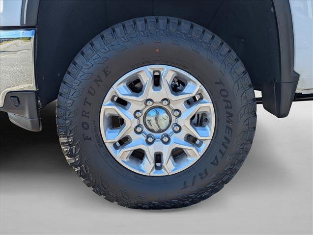 Used 2023 Chevrolet Silverado 2500 LTZ w/ Safety Package AWD/4WD image 9