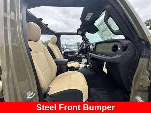 New 2026 Jeep Gladiator Willys AWD/4WD image 16