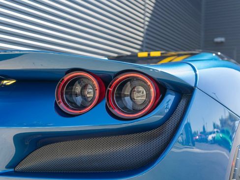 Used 2023 Ferrari F8 Tributo RWD image 14
