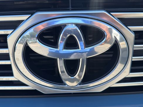 Used 2026 Toyota 4Runner Limited AWD/4WD image 53