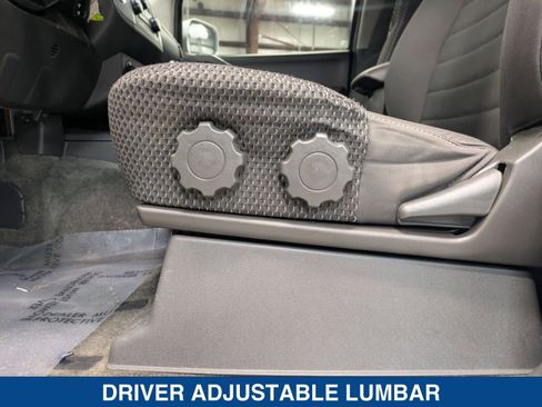 Used 2018 Nissan Frontier PRO-4X image 25