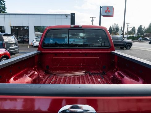 Used 2002 Ford F250 XLT image 7