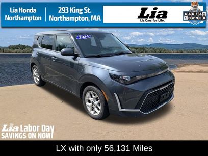 Used 2024 Kia Soul LX w/ Option Group 015