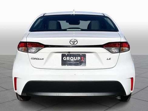 Used 2024 Toyota Corolla LE image 4