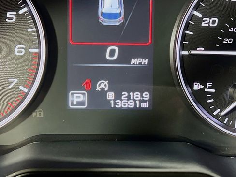 Certified 2025 Subaru Outback Premium image 11