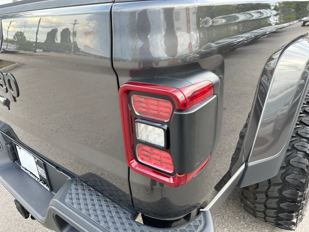 Used 2022 Jeep Gladiator Sport AWD/4WD image 43