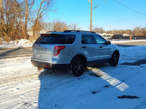 Used 2013 Ford Explorer FWD image 6