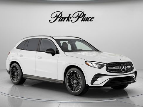 Used 2026 Mercedes-Benz GLC 300 image 32