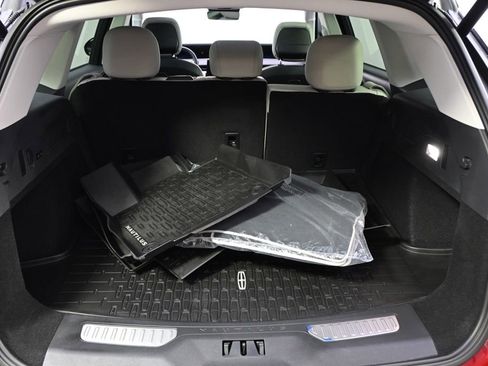 New 2026 Lincoln Nautilus Reserve image 19