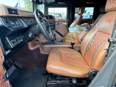 Used 2001 HUMMER H1 4-Door Open Top image 18