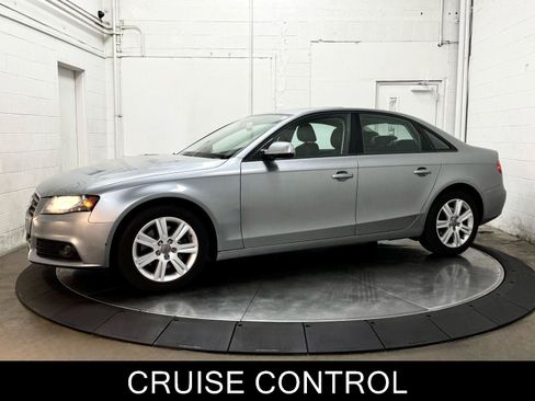 Used 2010 Audi A4 2.0T Premium FWD image 4