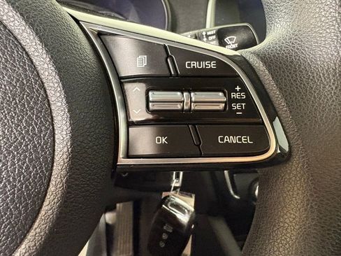 Used 2020 Kia Optima LX image 24