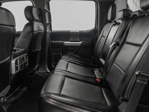 Used 2019 Ford F250 Lariat w/ Lariat Value Package AWD/4WD image 39