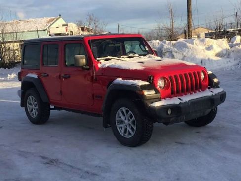 Certified 2022 Jeep Wrangler Unlimited Sport S image 2