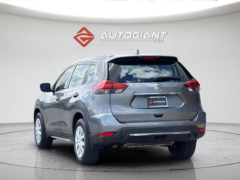 Used 2019 Nissan Rogue S FWD image 9