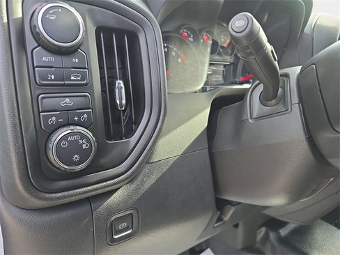 Used 2022 Chevrolet Silverado 1500 W/T w/ WT Value Package image 27