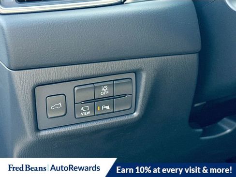 New 2025 MAZDA CX-5 Signature image 11